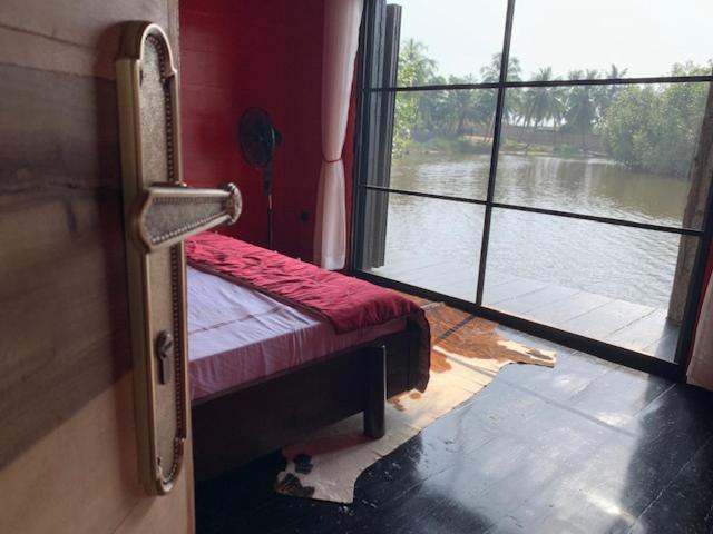 Dolce Ouidah Lodge Екстериор снимка